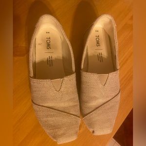 Toms Classic Natural Metallic Woven Size 6